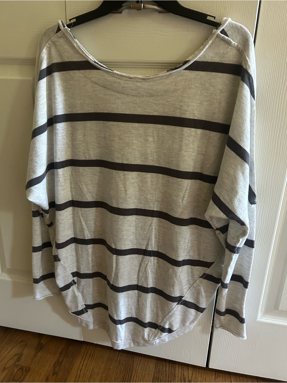 Urban Outfitters Gray Striped V-Neck Pullover - Picture 2 of 7